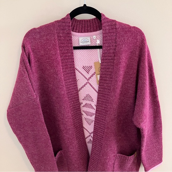 NWT Passenger West Coast Cardigan in Orchid Medium - Picture 3 of 14